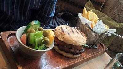 Laila Lunch & Brunch