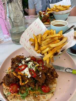 Laila Lunch & Brunch