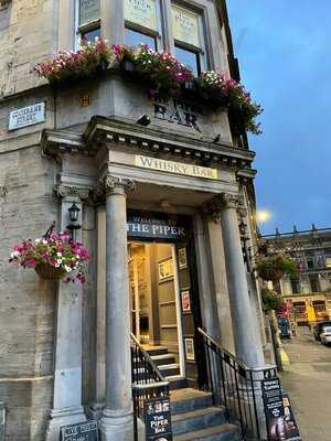 The Piper Bar
