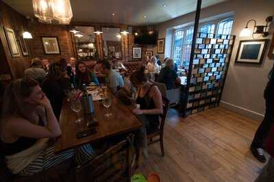 Gloucester Road Ale House & Kitchen