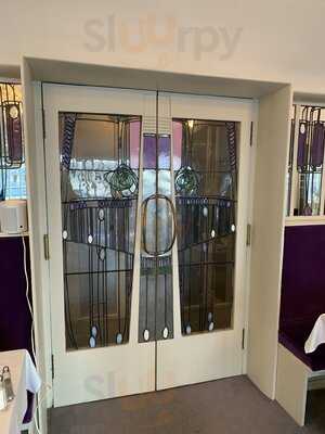 Mackintosh At The Willow