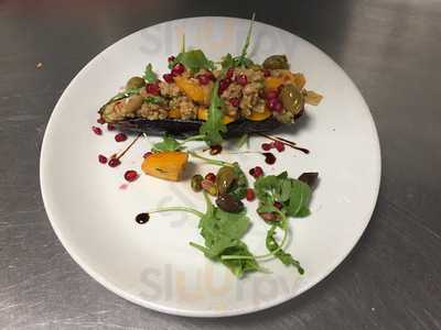 Industry Bar And Kitchen