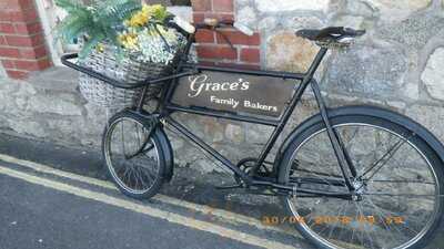 Grace's Bakery
