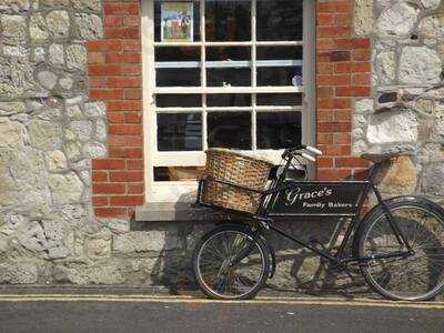 Grace's Bakery