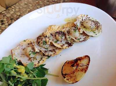 Michael's Steak & Seafood Bar