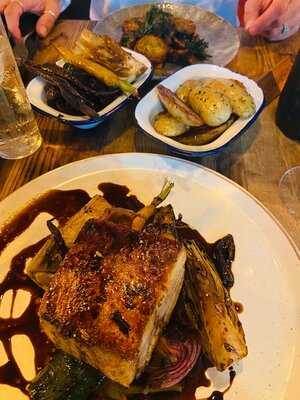 Broken Dock Kitchen & Bar