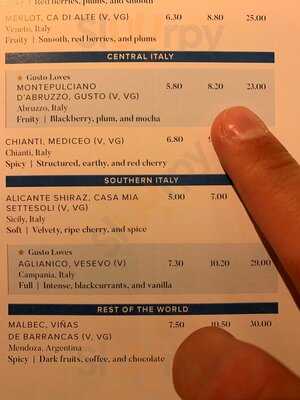 Gusto Restaurant & Bar