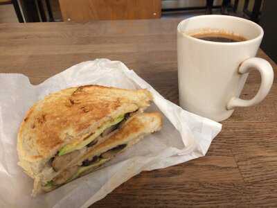 Friska Victoria Street