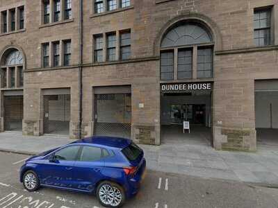 Henry Coffee House North Lindsay