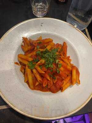 Vittoria On The Bridge