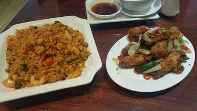 New Ming Garden Restaurant