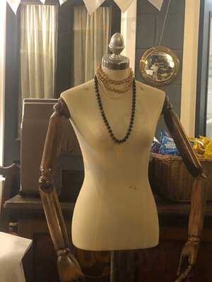 Broken Biscuits Coffee Shop