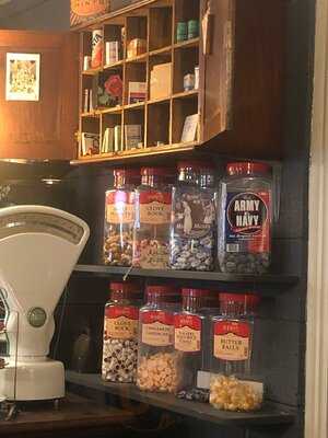 Broken Biscuits Coffee Shop