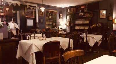 Broken Biscuits Coffee Shop