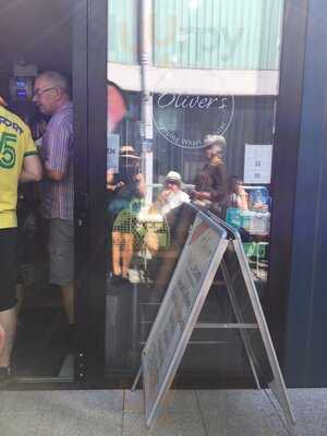 Oliver's Ice Cream Parlour