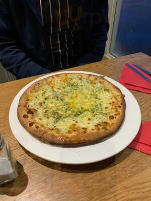 Capers Pizza