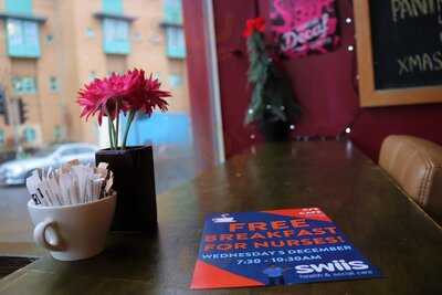 Cj's Coffee House & Deli