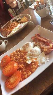 Cj's Coffee House & Deli