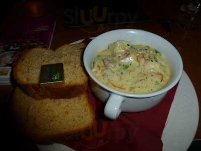 White’s Tavern & The Oyster Rooms