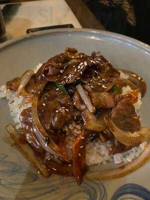 E Sushi Japanese Restaurant