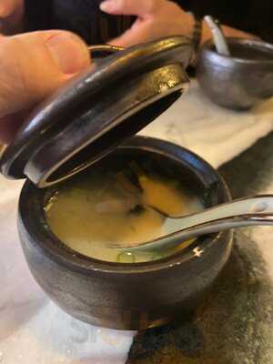 E Sushi Japanese Restaurant