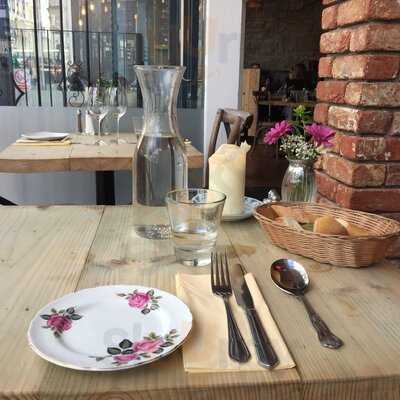 Maison Bleue At Home