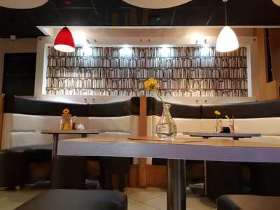 Rita's Bistro & Cafe