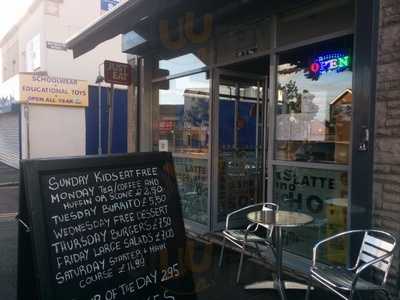 Rita's Bistro & Cafe