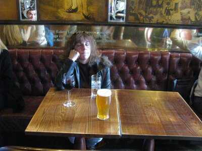 Deacon Brodie's Tavern