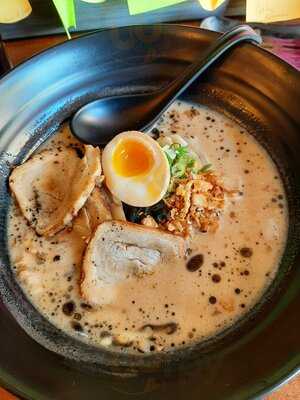 Maki And Ramen Sushi Bar