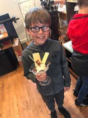 Nick's Neighbourhood Bar & Diner