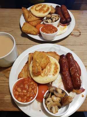 Beatties Fish And Chip Shop