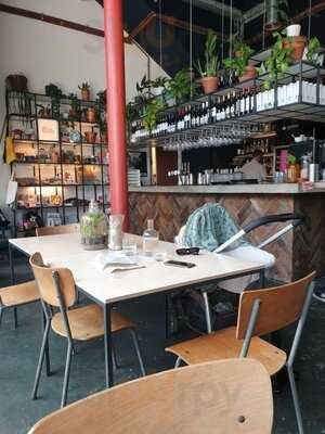 Jamaica Street Stores