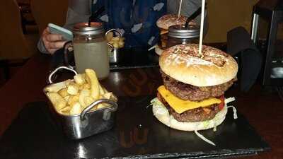 The Hotplate Noshery