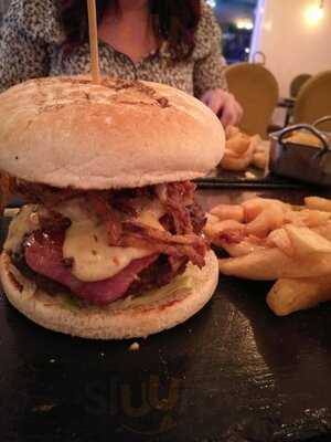 The Hotplate Noshery