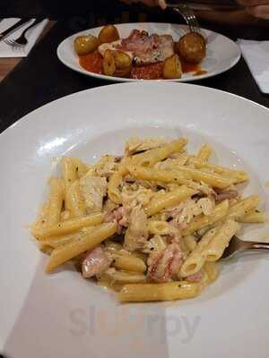 Kastriot's Mediterranean Bar & Grill