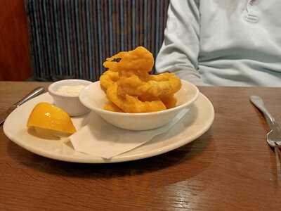 Kastriot's Mediterranean Bar & Grill