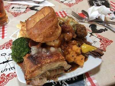 The Greedy Goose At Gatcombe Farm