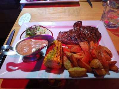 Bath Street Palomino