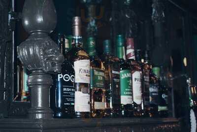 Connolly's Irish Bar