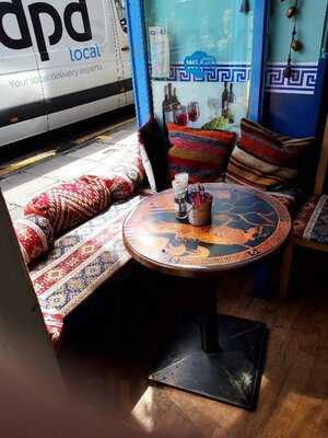 Olly Bongo's Cafe Bistro