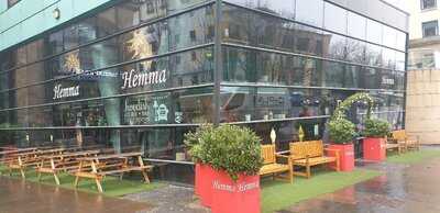 Hemma