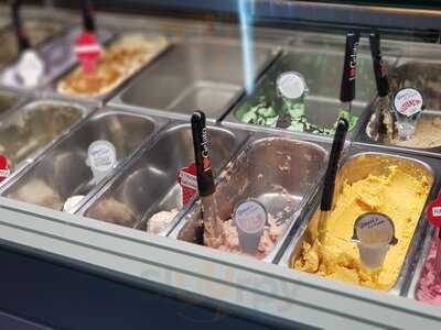 Ginesi's Artisan Gelato