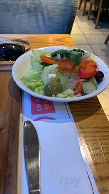 All In One Bar & Restaurant