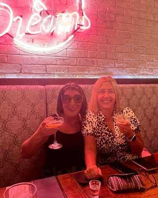 Ny Grill & Cocktail Bar