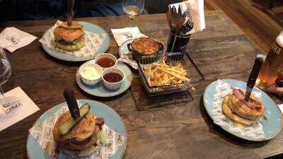 Monterey Jack's Glasgow Central