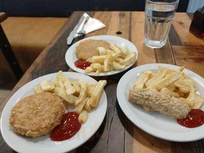 Manny's Fish & Chips