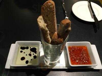 Agua Restaurant & Bar