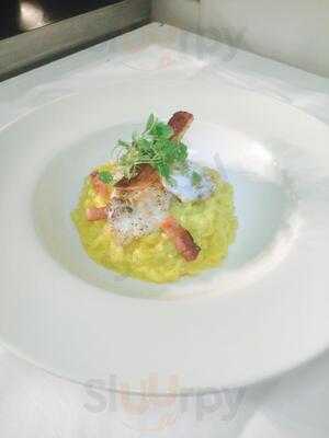 Agua Restaurant & Bar