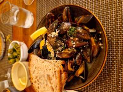 Whiskers Wine Bar & Bistro